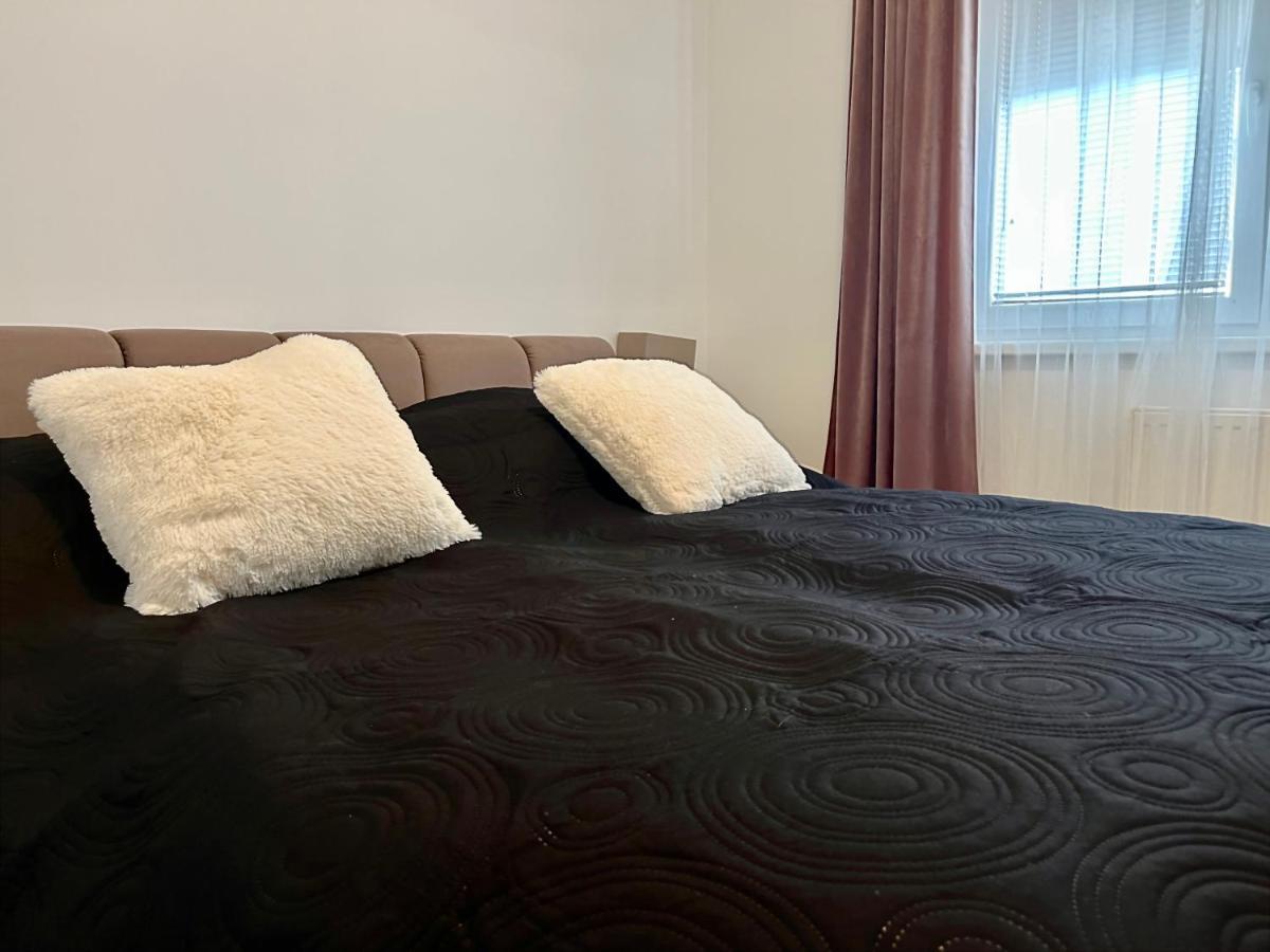 Diamond Apartments - 3 Bedroom, Luxurious Apartment In The Heart Of The City ブダペスト エクステリア 写真