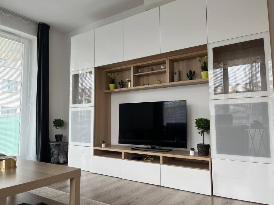 Diamond Apartments - 3 Bedroom, Luxurious Apartment In The Heart Of The City ブダペスト エクステリア 写真
