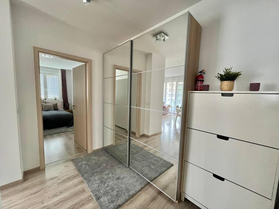 Diamond Apartments - 3 Bedroom, Luxurious Apartment In The Heart Of The City ブダペスト エクステリア 写真